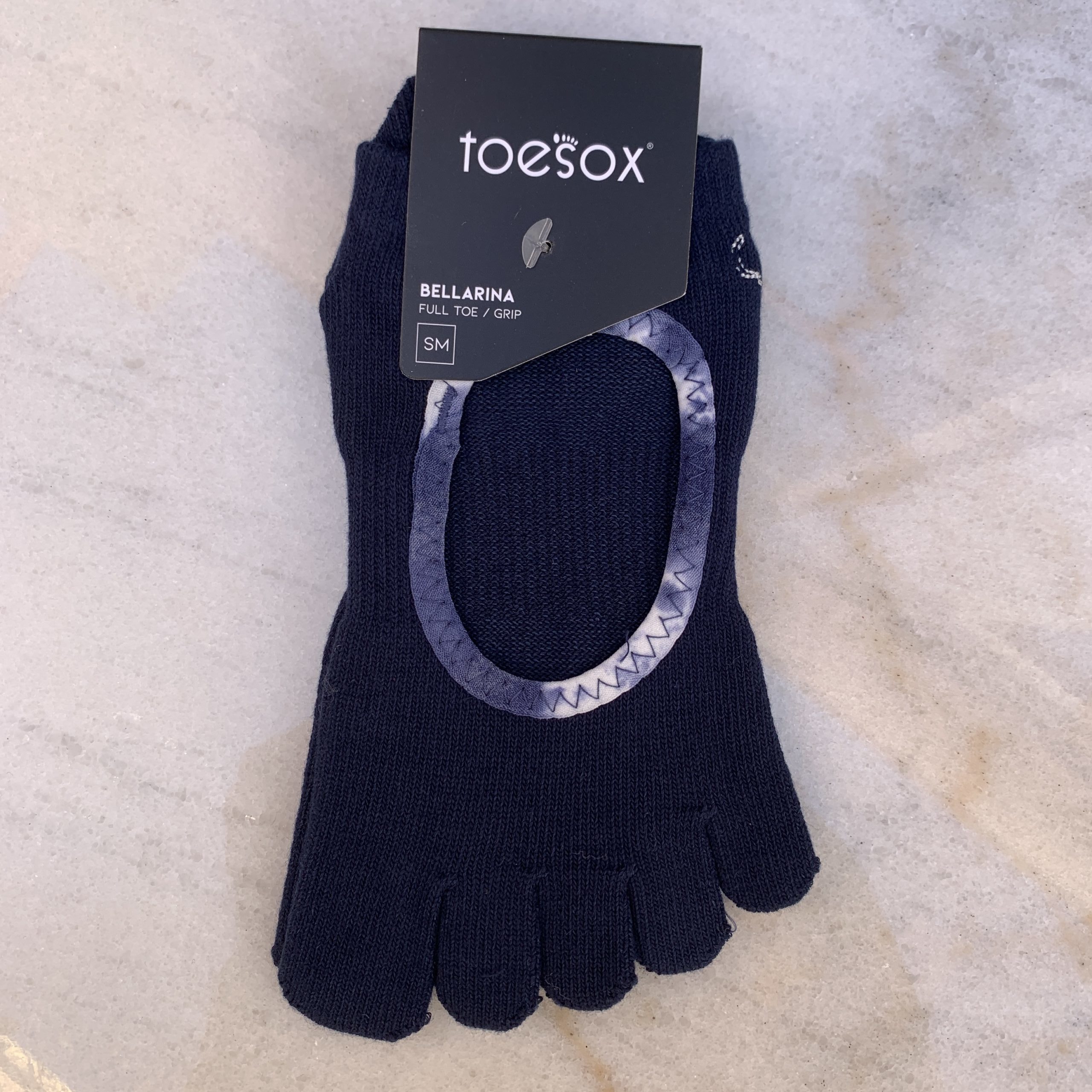 Toesox Plie Full-Toe Yoga & Grip Socks Isla